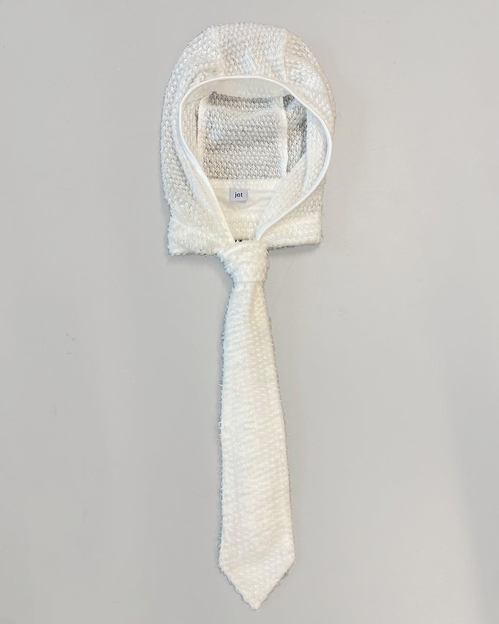 Tie Hood