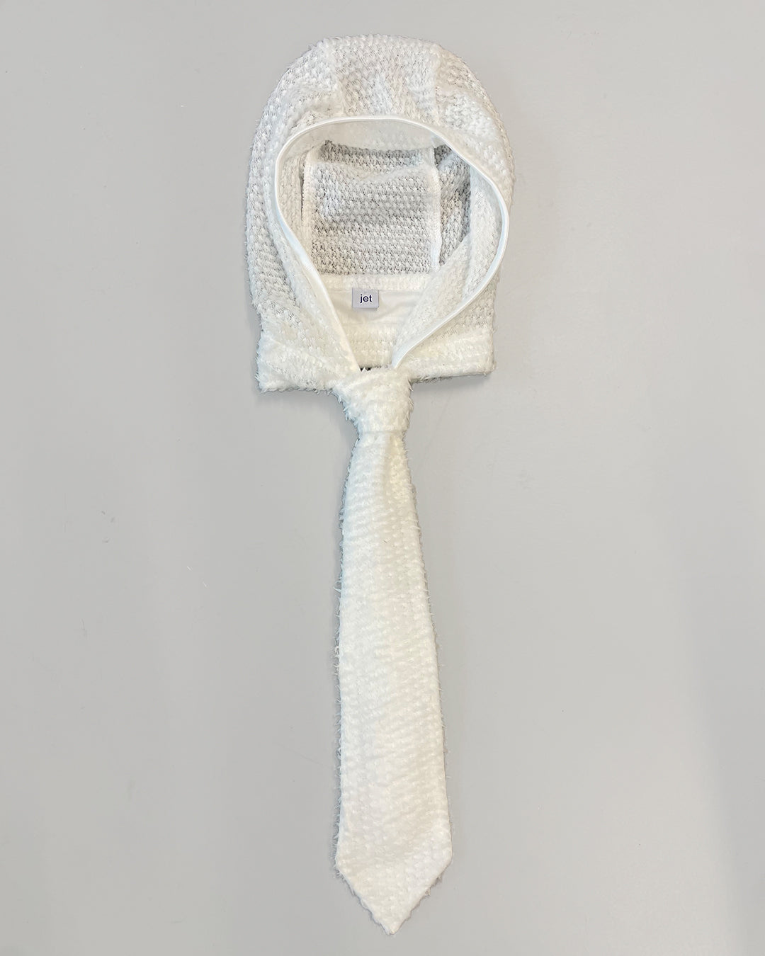Tie Hood